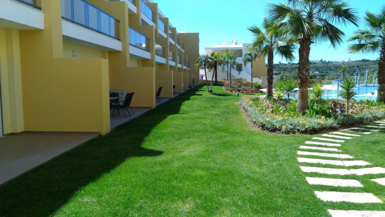 Apartamento Luxo E Sossego 阿尔布费拉 外观 照片