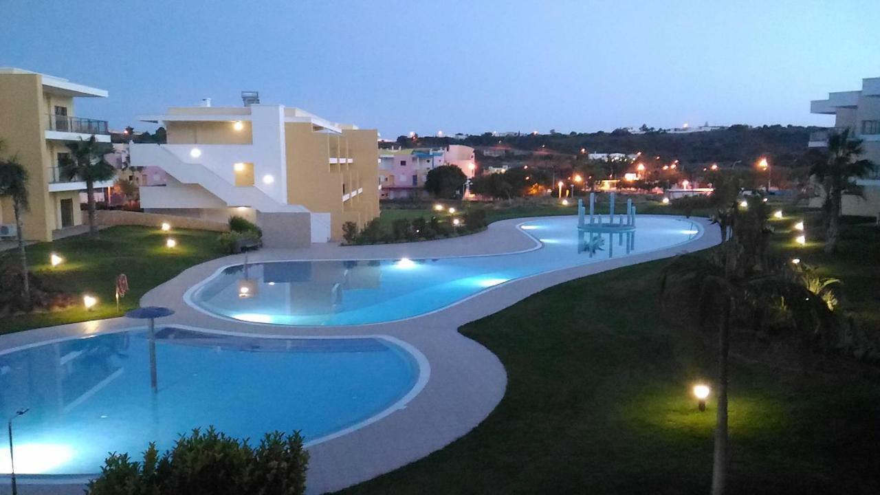 Apartamento Luxo E Sossego 阿尔布费拉 外观 照片